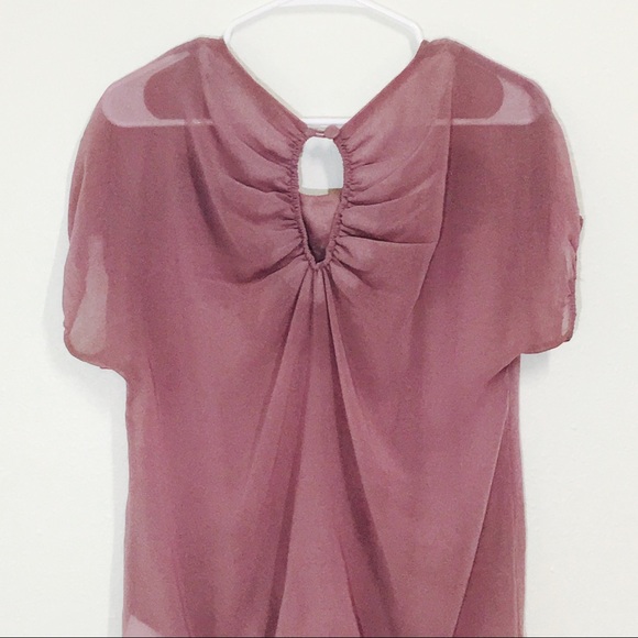 Mauve Lace Keyhole Back  Blouse! - Picture 7 of 8